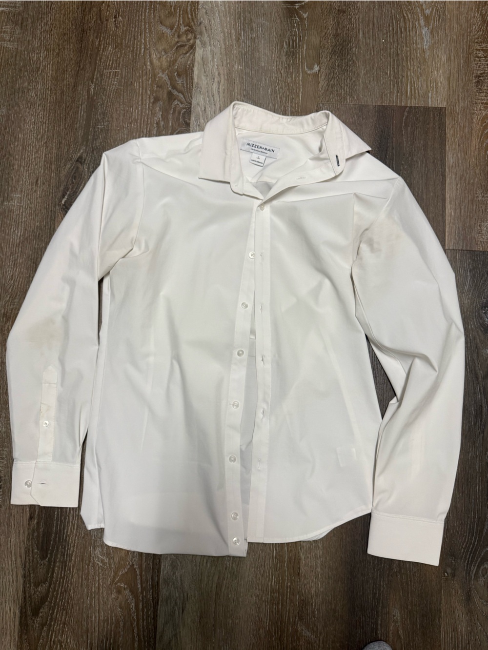 Mizzen and Main White Trim Button Up